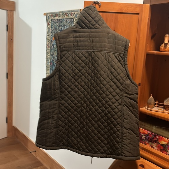 Denim&Co Quilted Forrest Green Fleece Vest - Picture 6 of 7